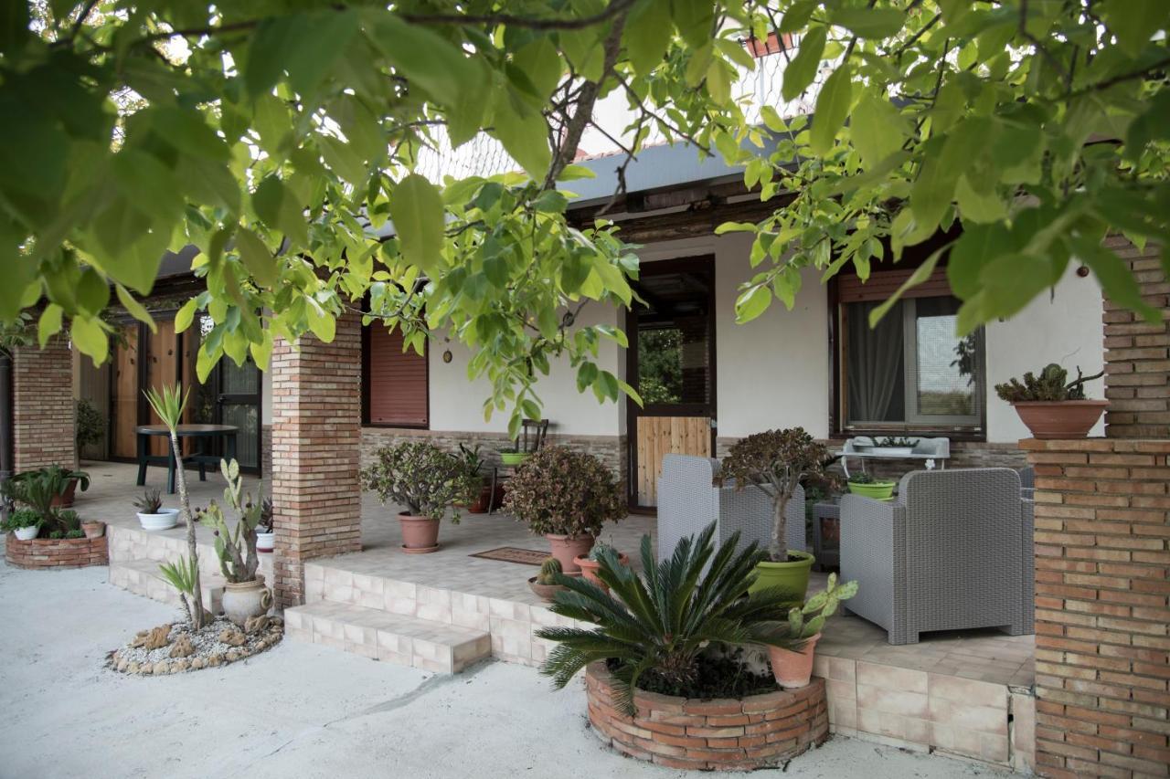 Poggio Vento Country House Hostal Naro Exterior foto
